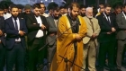 الفنان الأردني أدهم نابلسي يؤمّ المصلين في معرض دمشق الدولي