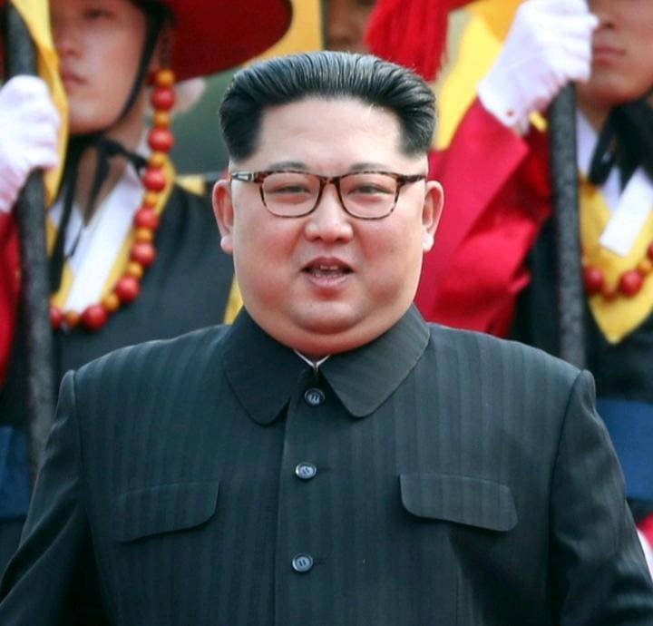 عملية الغواصتين.. مهمة تجسس أميركية فاشلة على كيم انتهت بمقتل مدنيين