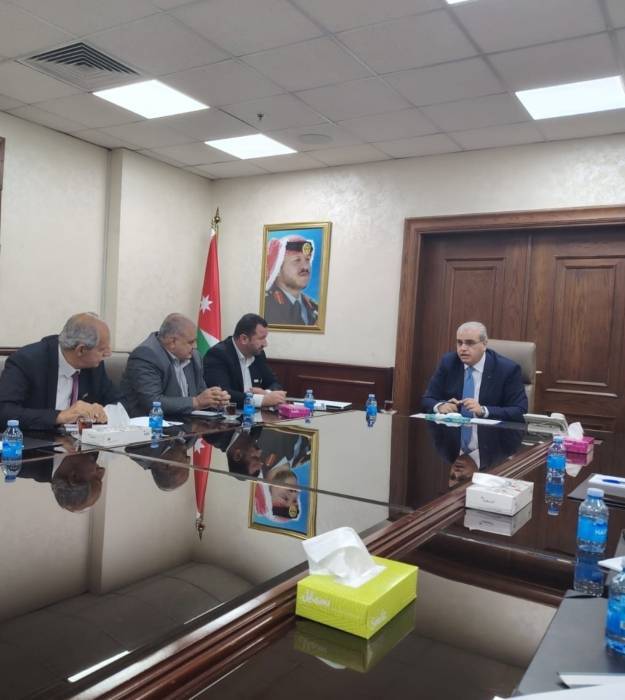 وزير الصحة  يلتقي أمين عام حزب التنمية الوطني