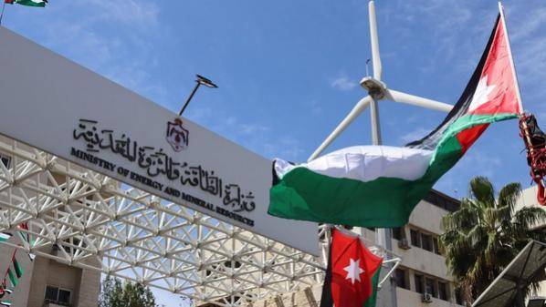 14.1 مليون دينار لإيصال التيار الكهربائي لـ 5169 منزلا و371 موقعا العام الماضي