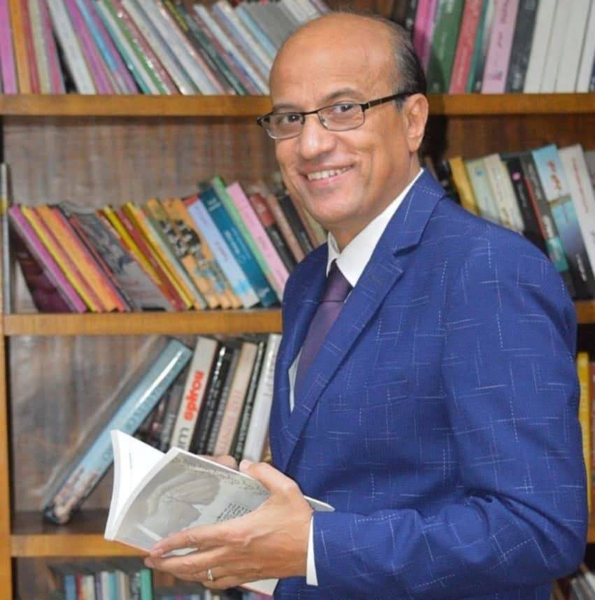 وكيل الصحفيين حسين الزناتي يتقدم بورقة تطوير شاملة للمحتوى الصحفي إلى الهيئة الوطنية