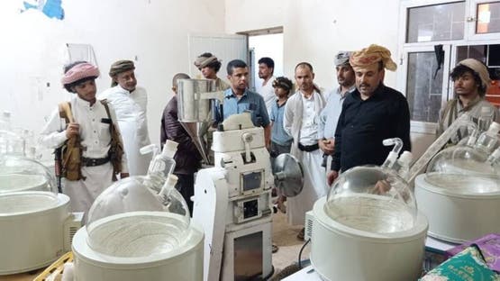 تطور خطير.. ضبط مصنع كبتاغون في اليمن يديره لبنانيون وسوريون بتمويل إيراني