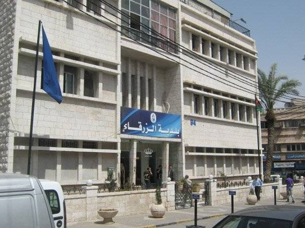 بلدية الزرقاء تطلق مبادرة لتحويل الأسطح لمساحات خضراء