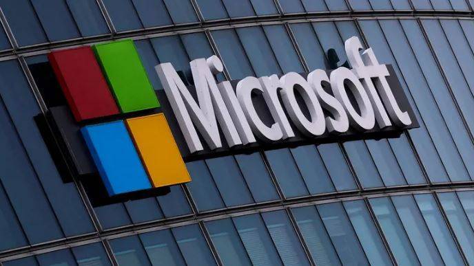 مايكروسوفت: بطء محتمل في الإنترنت بسبب انقطاع كابلات بالبحر الأحمر