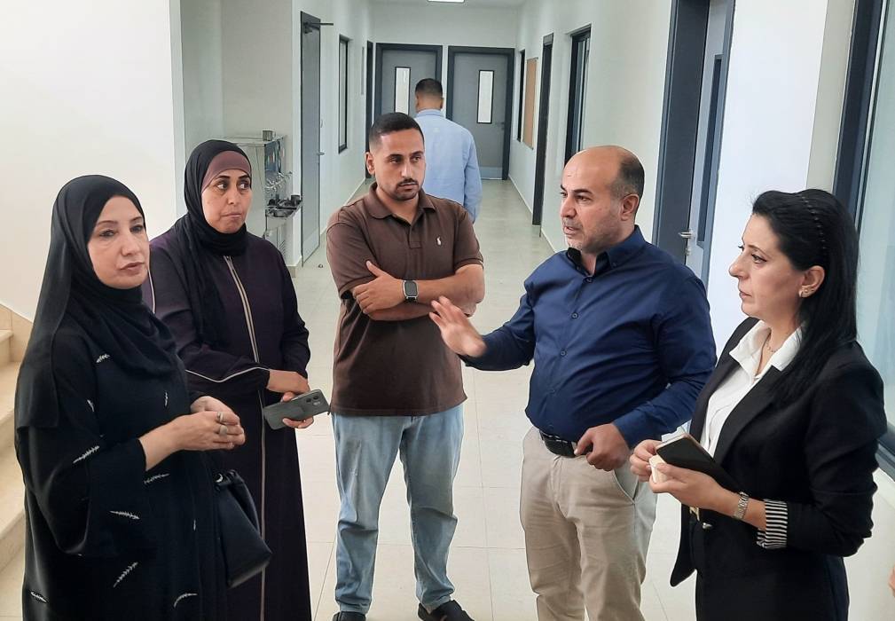 للاطلاع على مشروع المبنى الجديد لمدرسة الربة الثانوية للبنين....بني عطية تستقبل وفدا من ادارة اللوازم