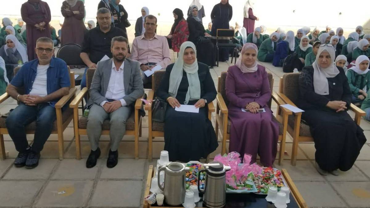 المصري ترعى الاحتفال بالمولد النبوي الشريف في مدرسة عنبة الثانوية للبنات وتتابع العملية التعليمية في مدارس اللواء