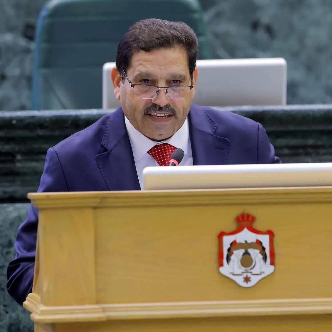 الدكتور أحمد العليمات .. رمز الوطنية وتجسيد التفاني في خدمة المواطن