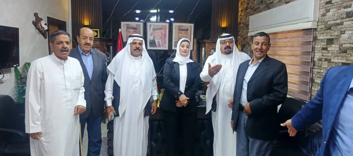 ديوان عشائر سحاب يهنئ السواريس ويؤكد دعم قطاع التعليم