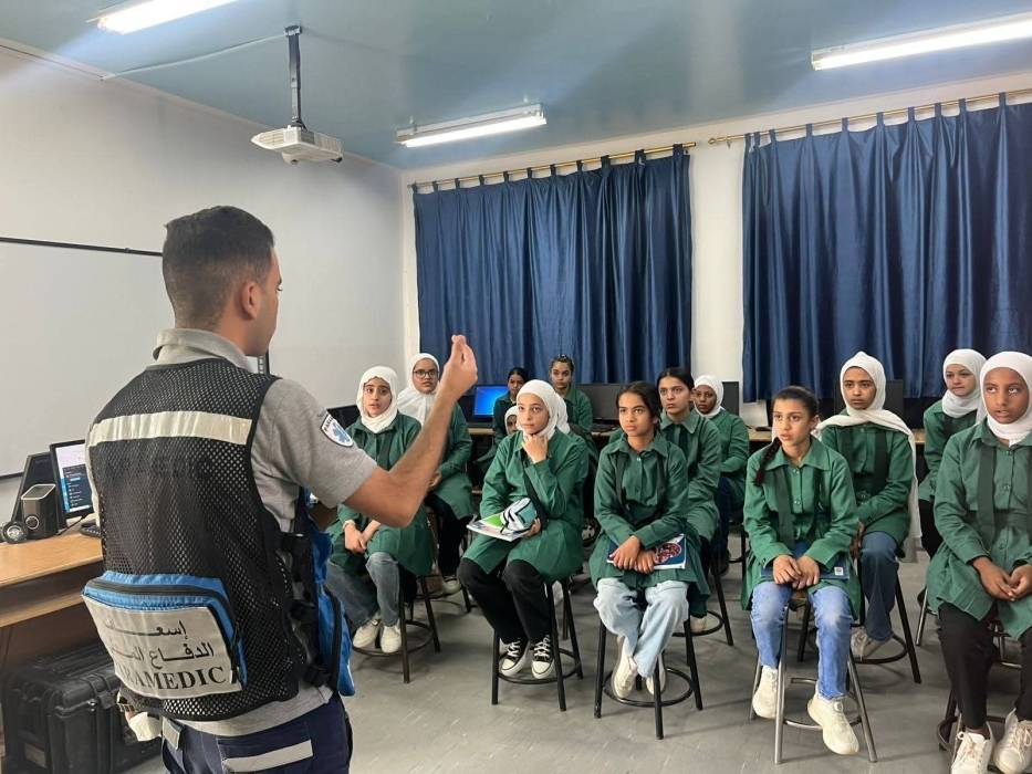 الشرطـة المجتمعيـة في قيادة شرطـة الباديـة الملكيـة تُنفذ أنشطة مجتمعيـة وتوعويـة