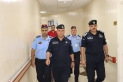 قائد أمن إقليم الشمال يزور مرضى عسكريين على أسرة الشفاء