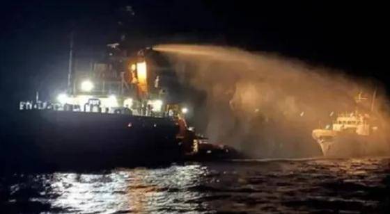 تعرض سفينة بأسطول الصمود لهجوم بمسيرة حارقة