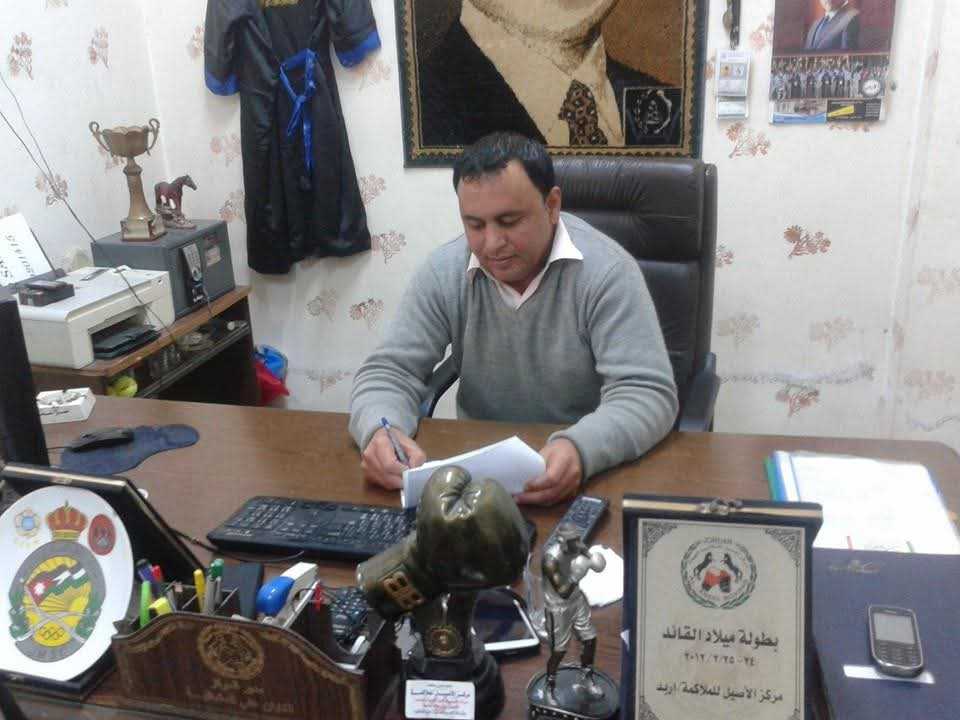 الحراحشة يكتب الخفافيش وتاج الملك