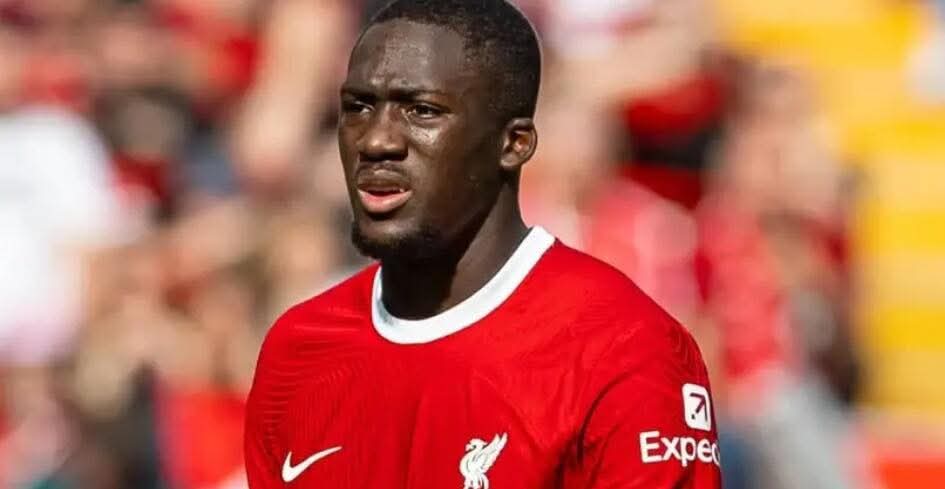 ليفربول يتحرك لحسم مستقبل كوناتي