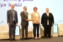 تكريم دائرة الأحوال المدنية والجوازات لتميزها في إعداد دراسات الأثر