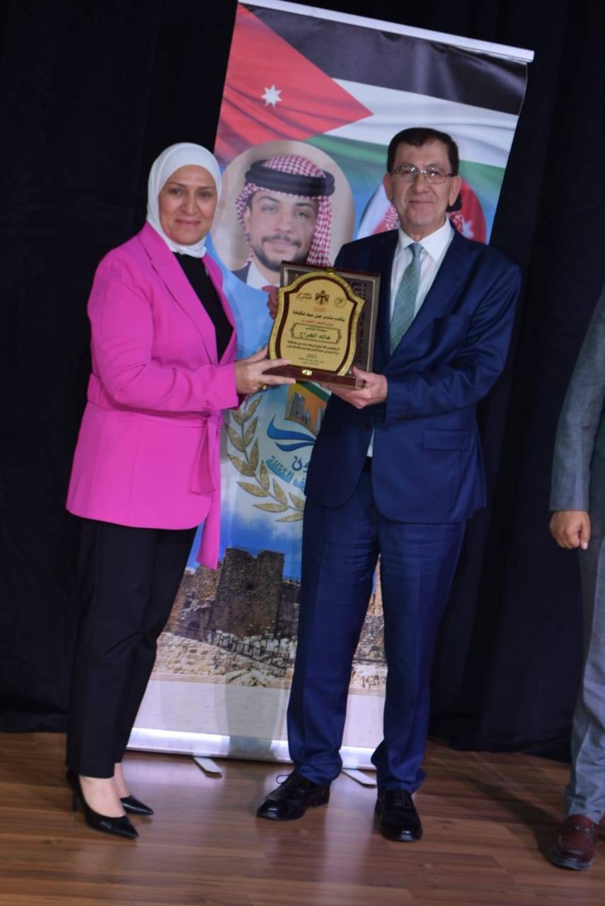 الجراح تشارك في منتدى جبل عوف وتؤكد أن المرأة ستبقى حاضرة بقوة في المشهد السياسي الأردني