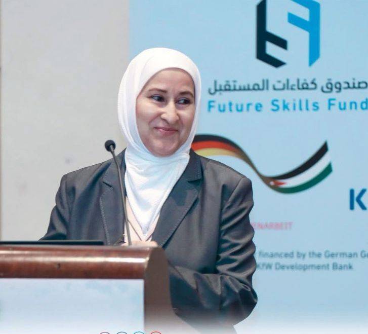 القيادة النسائية المُلهمة.. فخر واعتزاز بكريمة الضابط