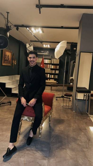 محمد حمدان.. شاب أردني يصوغ أحلامه بالفضة والإبداع