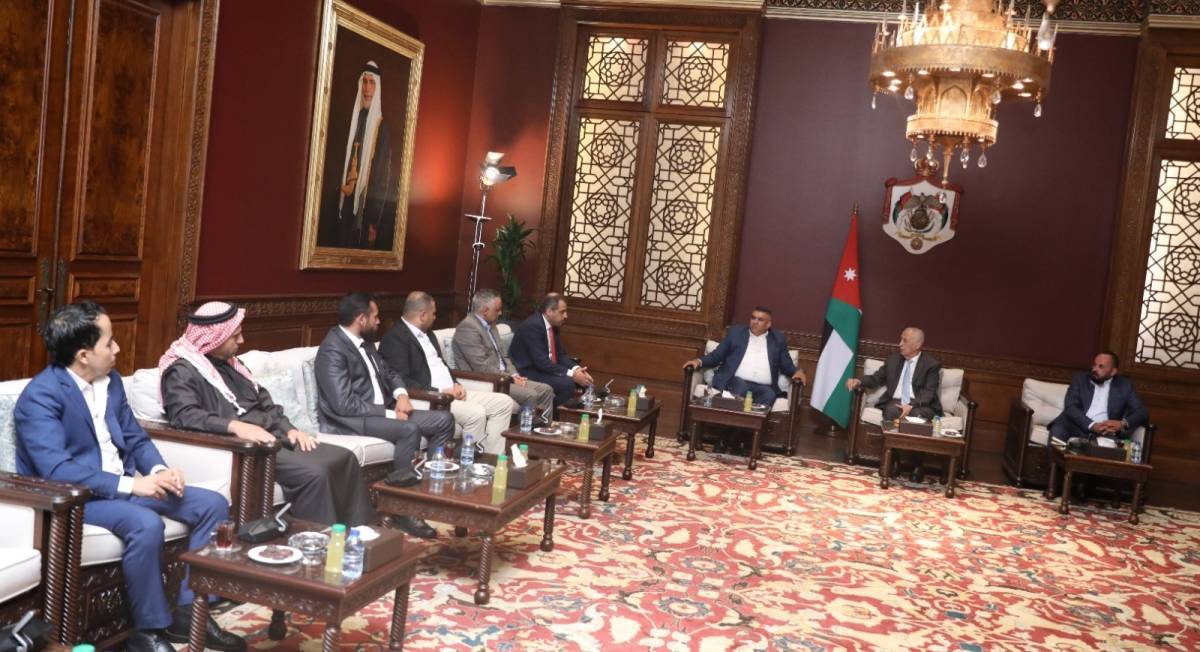 العيسوي خلال لقائه وفدا من أبناء عشيرة الغنيمات :مواقف الملك صلبة في الدفاع عن قضايا الأمة ...صور