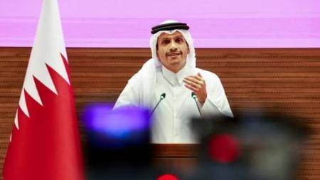 أجواء إيجابية .. ترامب يلتقي رئيس الحكومة القطرية لساعتين