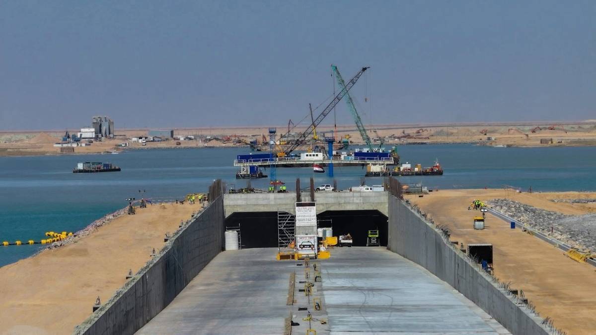 العراق يطلق أول نفق مائي ضخم يعزز النقل والبنى التحتية...صور