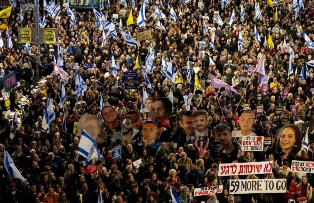 عائلات الأسرى الإسرائيليين : نتنياهو عقبة أمام إنهاء الحرب