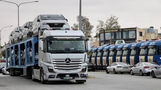 مصدر حكومي: لا تغيير على الضرائب والرسوم على مركبات الهايبرد والكهرباء