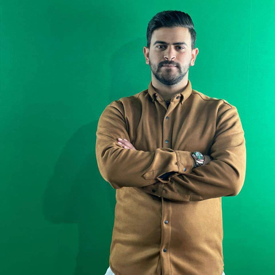 الخالدي يكتب : تأثير الفنانين على الشباب وغياب القدوة الأسرية