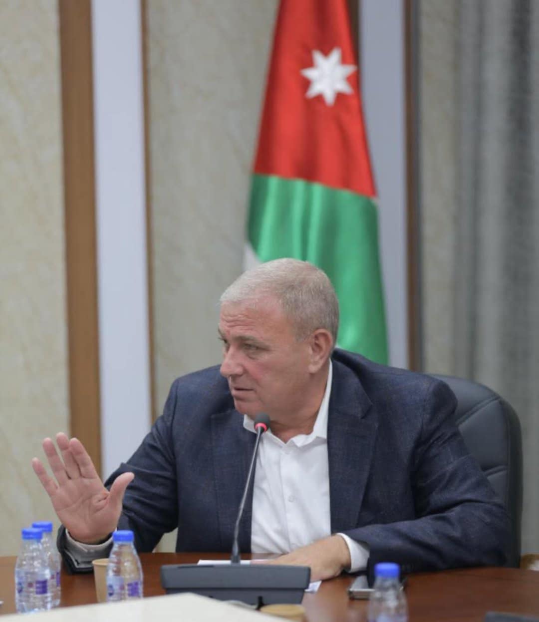 عطية يطالب بالكشف عن أسماء المتورطين ببيع المنتجات الفاسدة