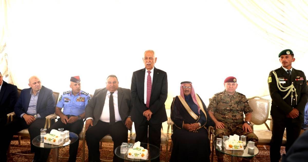 مندوبا عن الملك وولي العهد. العيسوي يعزي عشائر بني خالد والسردية...صور