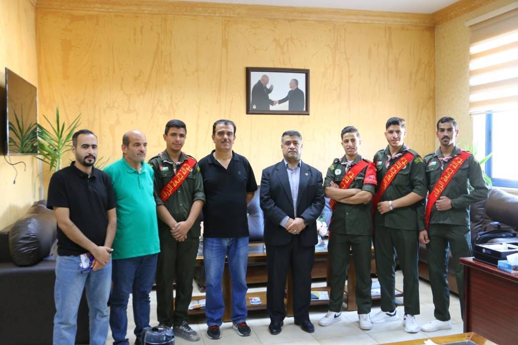 جامعة الزرقاء تشارك في برنامج تدريبي للجوالة في المسارات السياحية