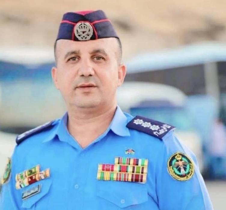شجاعة النقيب خالد خطاطبة تنقذ شقة سكنية من حريق في جرش