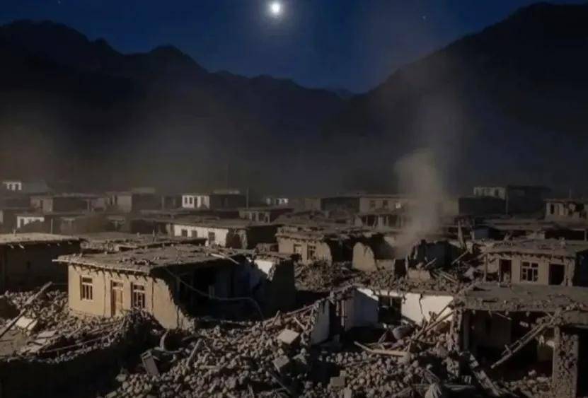 أكثر من نصف مليون طفل ضحايا زلزال شرقي أفغانستان