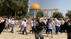 مستوطنون يقتحمون المسجد الأقصى وينفذون جولات استفزازية