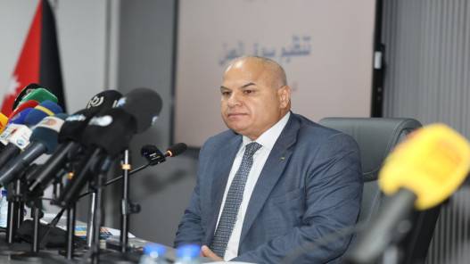 وزير العمل يشكل لجنتين لدراسة إجراءات العمالة المنزلية وغير الأردنية
