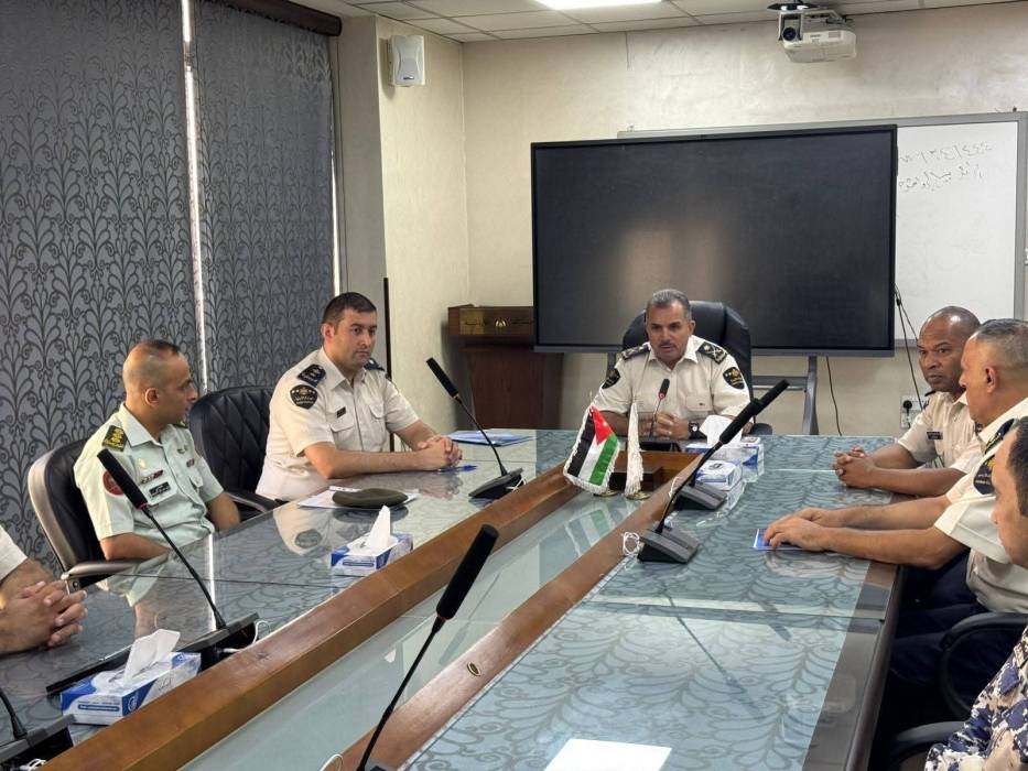 الجمارك تعقد دورة تدريبية متخصصة بالتحقيق الاداري