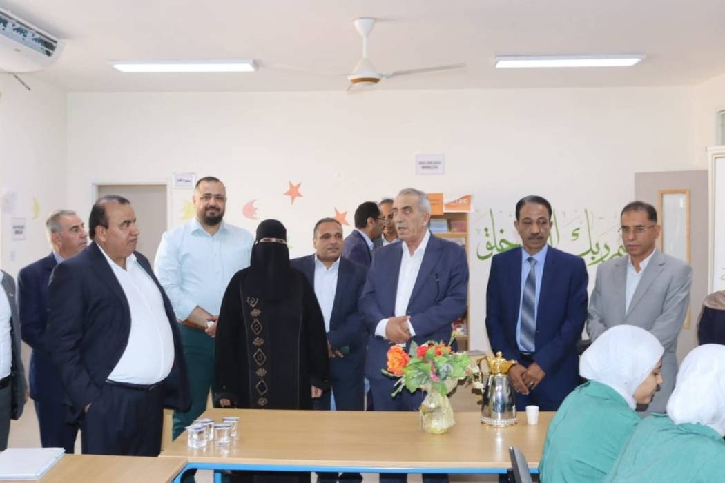 وزير الثقافة يرعى افتتاح يوم ثقافي في مدرسة النقيرة الثانوية للبنات...صور
