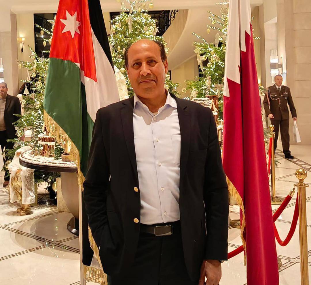 العقاربة تكتب :خليل سند الجبور.. الإعلامي الذي جعل الكلمة مسؤولية .