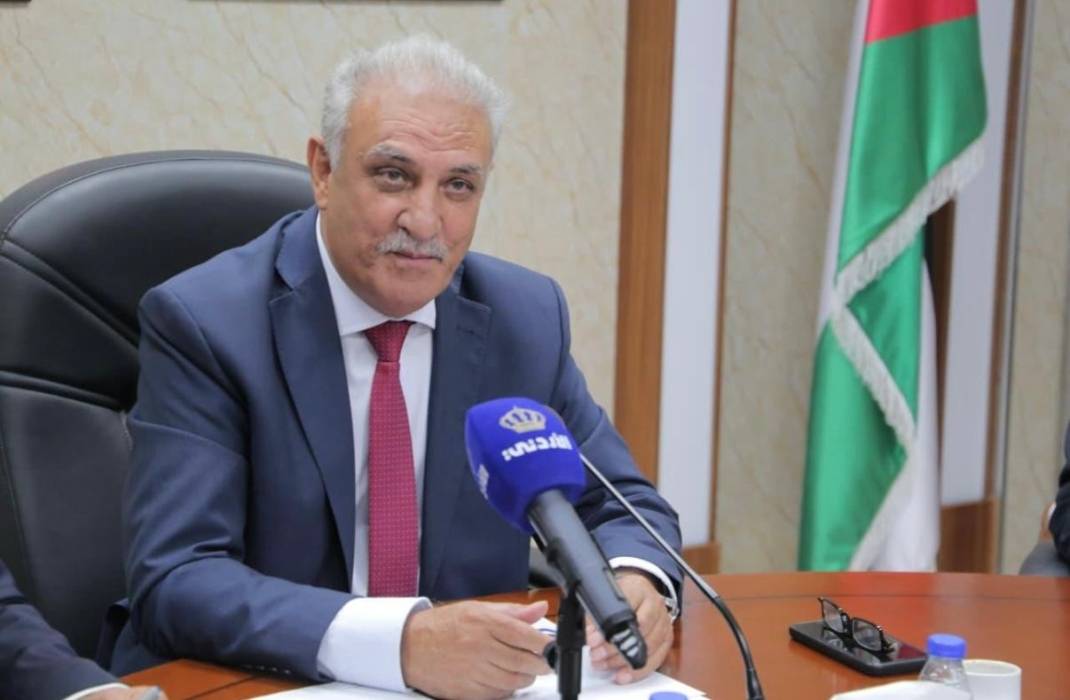 النيابية : كلمة جلالة الملك في القمة الطارئة لا بد ان تخرج بقرارات عملية لمواجهة غطرسة الحكومة الاسرائيلية المتطرفة.