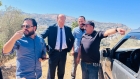 رئيس لجنة بلدية كفرنجة يتفقد استدعاءات المواطنين ميدانيًا