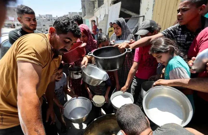 ارتفاع وفيات التجويع في غزة إلى 425 حالة بينهم 145 طفلًا وتفاقم الكارثة الإنسانية بدعم أمريكي