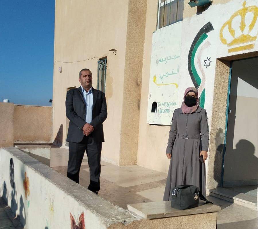 الشديفات يؤكد أهمية الالتزام بالدوام ويشيد بمبادرة لمدرستي أنتمي