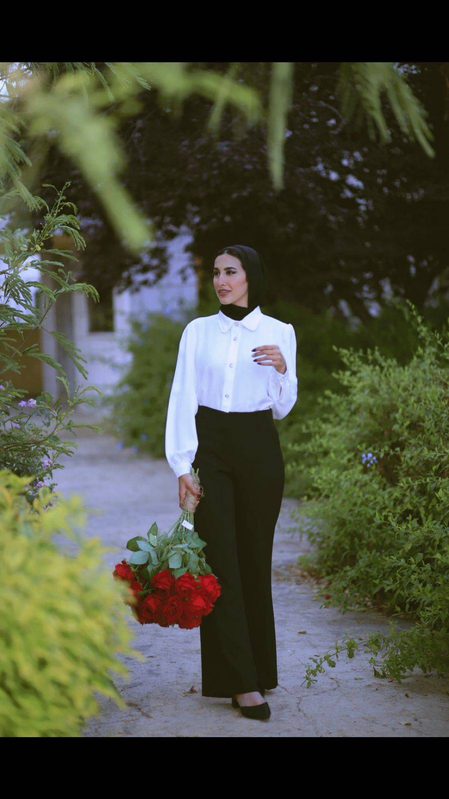 دارين تامر تنال درجة البكالوريوس في إدارة الأعمال من جامعة الحسين بن طلال