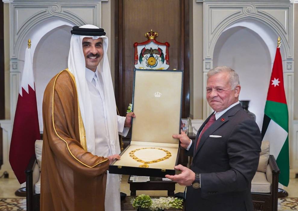 حيا الله بأمير قطر في ضيافة بني هاشم.