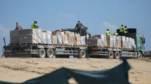 هيئة البث الإسرائيلية: وقف إدخال المساعدات من الأردن حتى إشعار آخر