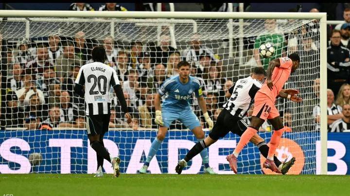 راشفورد يقود برشلونة للفوز على نيوكاسل بدوري الأبطال