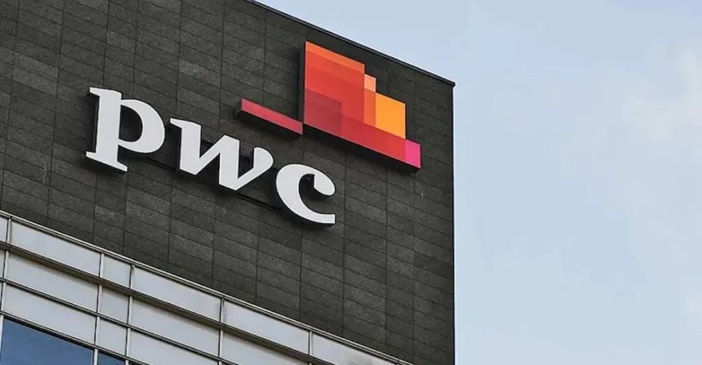 “PwC” تستغني عن 1500 موظف و60 شريكًا في الشرق الأوسط