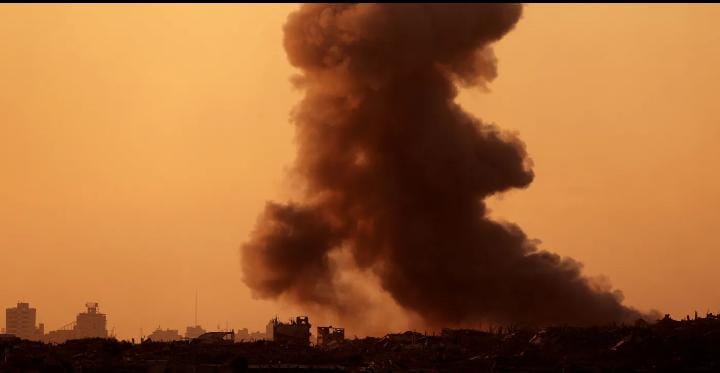 قتلى وجرحى بقصف إسرائيلي على مدرسة تؤوي نازحين في غزة