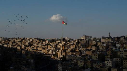 118.5  نسبة إجمالي الدين العام للناتج المحلي بنهاية تموز الماضي