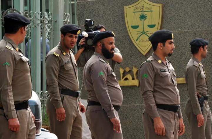 إعدام رجل أمن سعودي بالخيانة العظمى وتبني منهج إرهابي