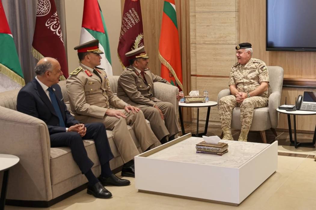 الحنيطي يستقبل رئيس الاتحاد العربي للرياضة العسكرية